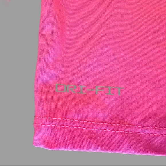 Nike Toddler Girls Dri-FIT 2-Piece Athletic Set | 12 Months | Pink | Like New - Picture 4 of 5